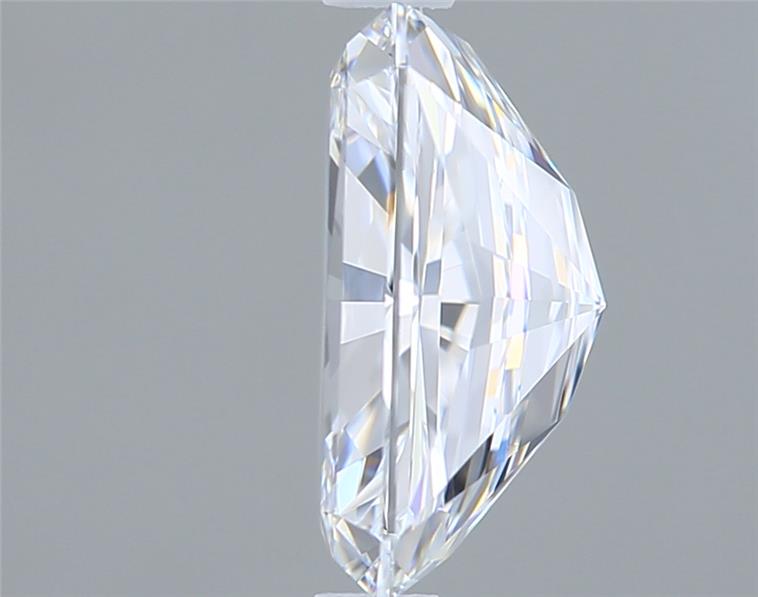 1.54 Carat Radiant Lab Diamond :: Greenstar spin frame 02