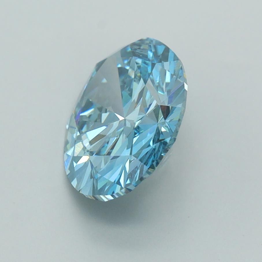 2.03 Carat Oval Lab Diamond :: Greenstar spin frame 02