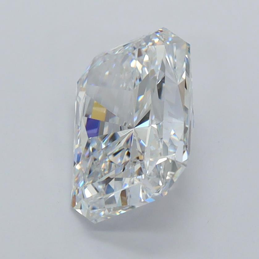 2.07 Carat Radiant Lab Diamond :: Greenstar spin frame 02