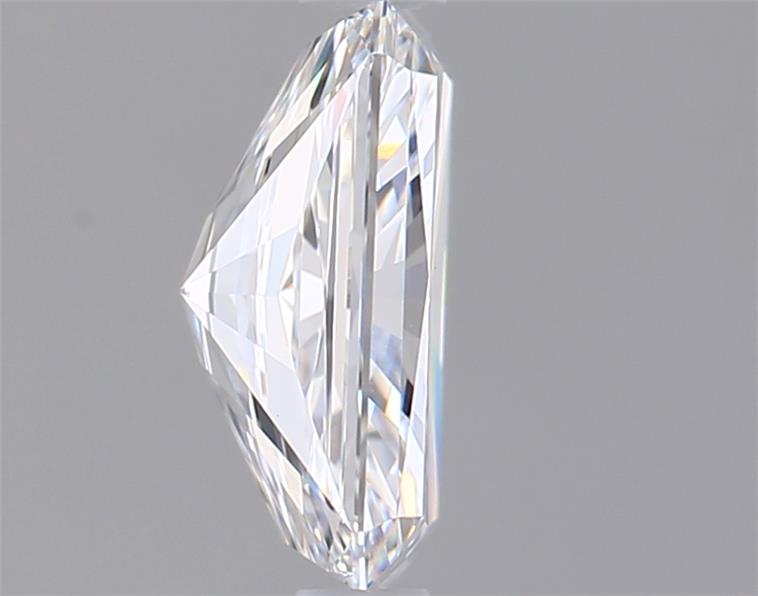 1.51 Carat Radiant Lab Diamond :: Greenstar spin frame 02