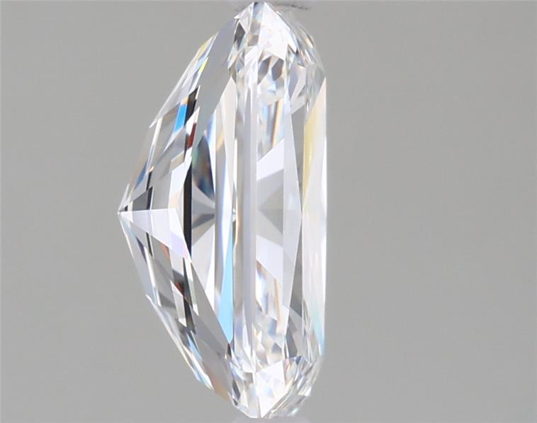 2.03 Carat Radiant Lab Diamond :: Greenstar spin frame 02