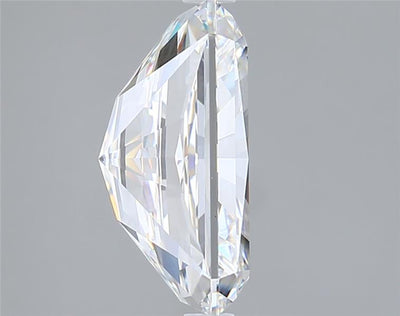 5.06 Carat Radiant Lab Diamond :: Greenstar spin frame 02