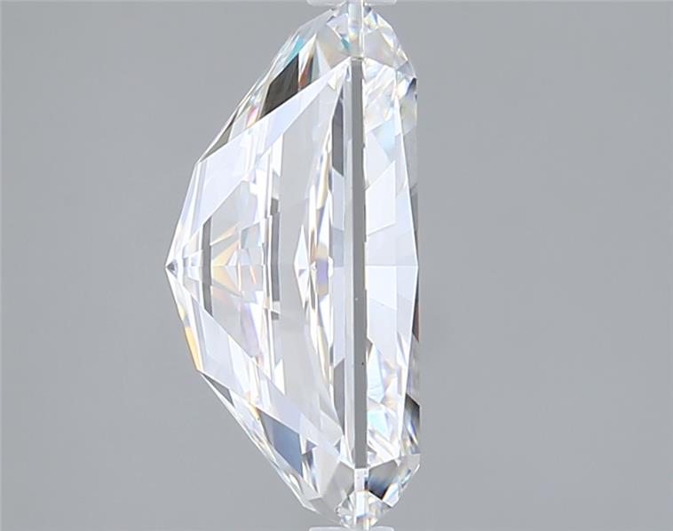 5.06 Carat Radiant Lab Diamond :: Greenstar spin frame 02