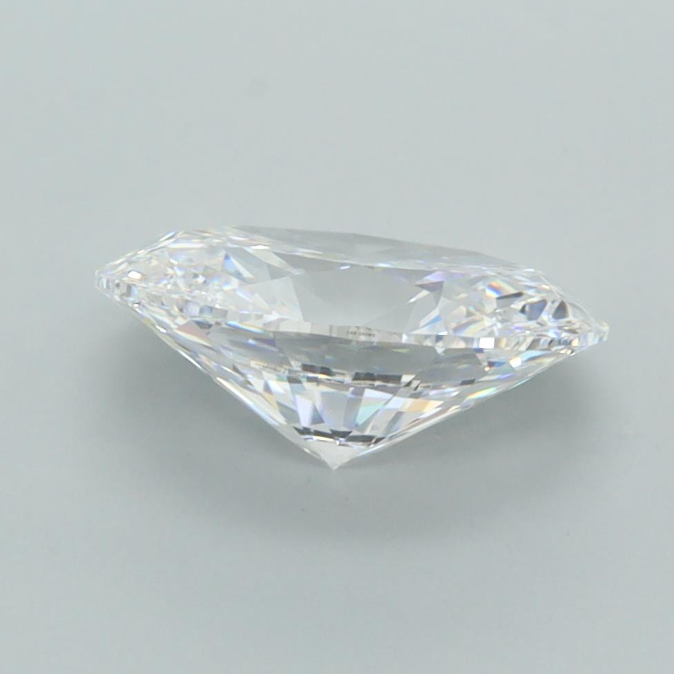 2.06 Carat Oval Lab Diamond :: Greenstar spin frame 02