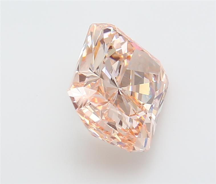 5.04 Carat Radiant Lab Diamond :: Greenstar spin frame 02