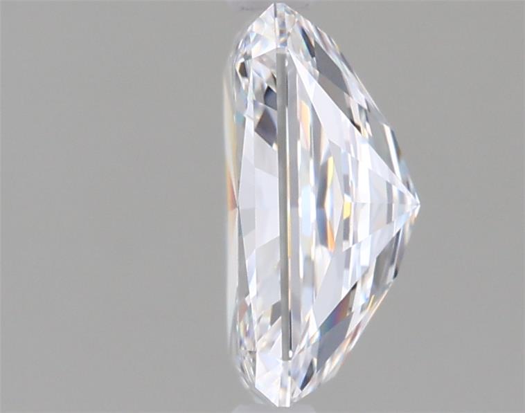 1.63 Carat Radiant Lab Diamond :: Greenstar spin frame 02