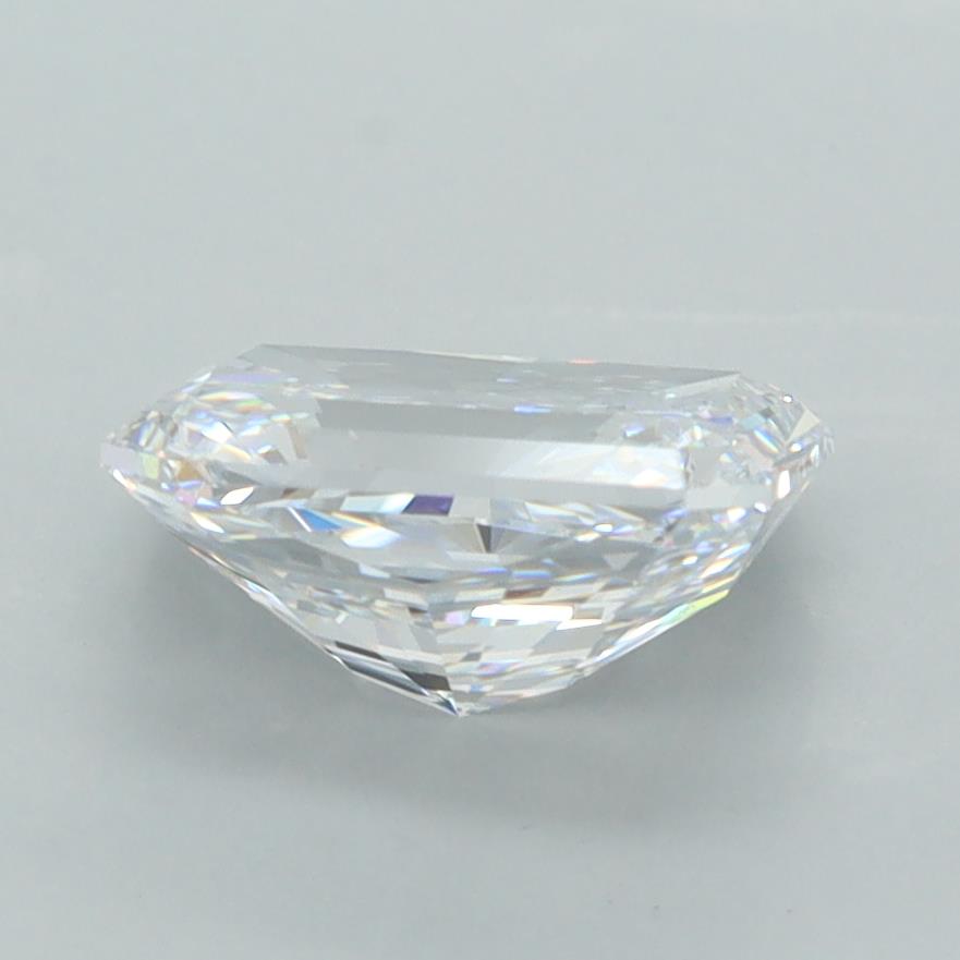 2.02 Carat Radiant Lab Diamond :: Greenstar spin frame 02