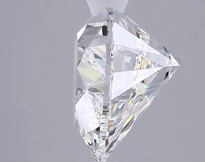 5.07 Carat Heart Lab Diamond :: Greenstar spin frame 02