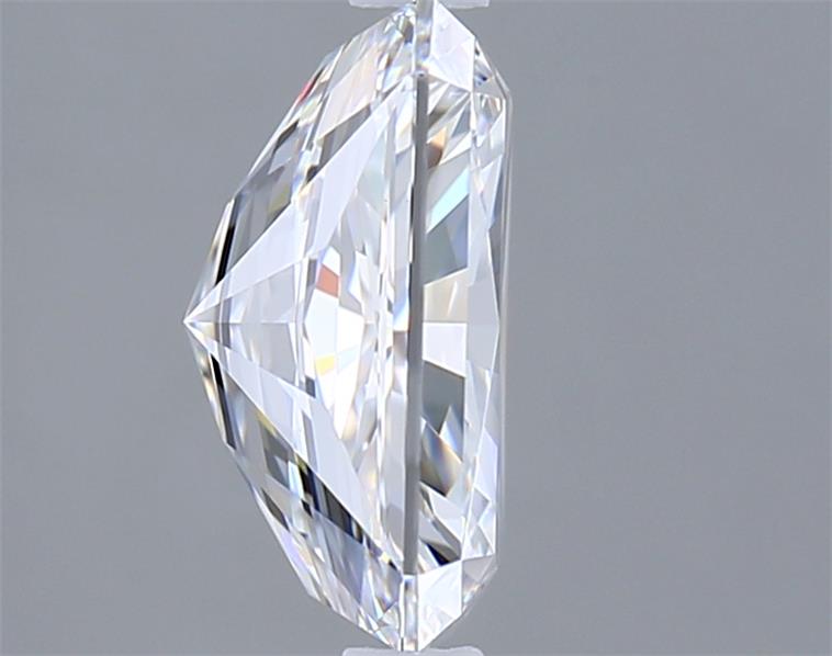 2.07 Carat Radiant Lab Diamond :: Greenstar spin frame 02