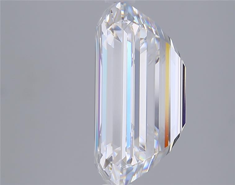 7.19 Carat Emerald Lab Diamond :: Greenstar spin frame 02