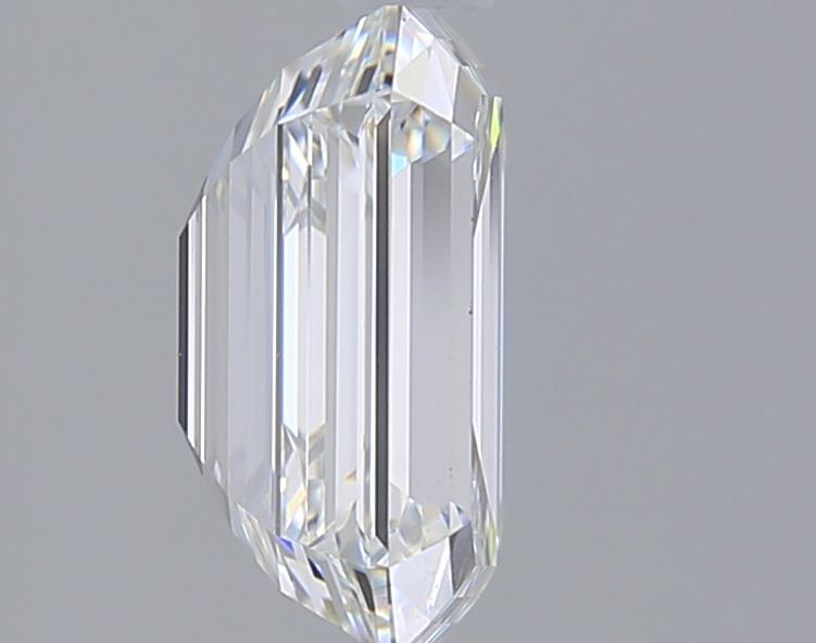 2.52 Carat Emerald Lab Diamond :: Greenstar spin frame 02
