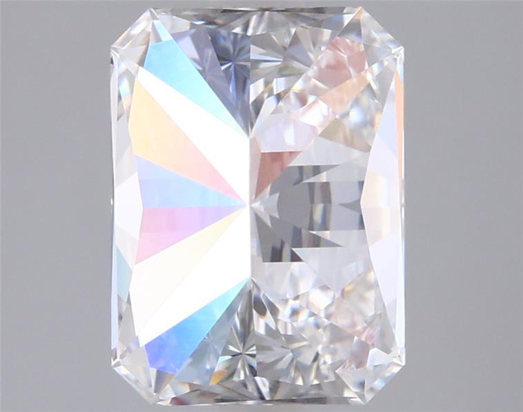2.06 Carat Radiant Lab Diamond :: Greenstar spin frame 02