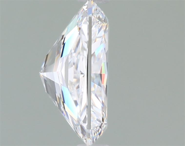 1.55 Carat Radiant Lab Diamond :: Greenstar spin frame 02