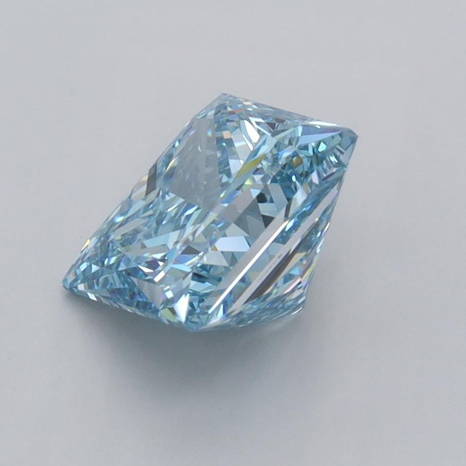 2.04 Carat Princess Lab Diamond :: Greenstar spin frame 02