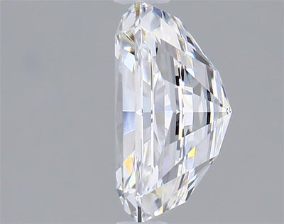 2.01 Carat Radiant Lab Diamond :: Greenstar spin frame 02