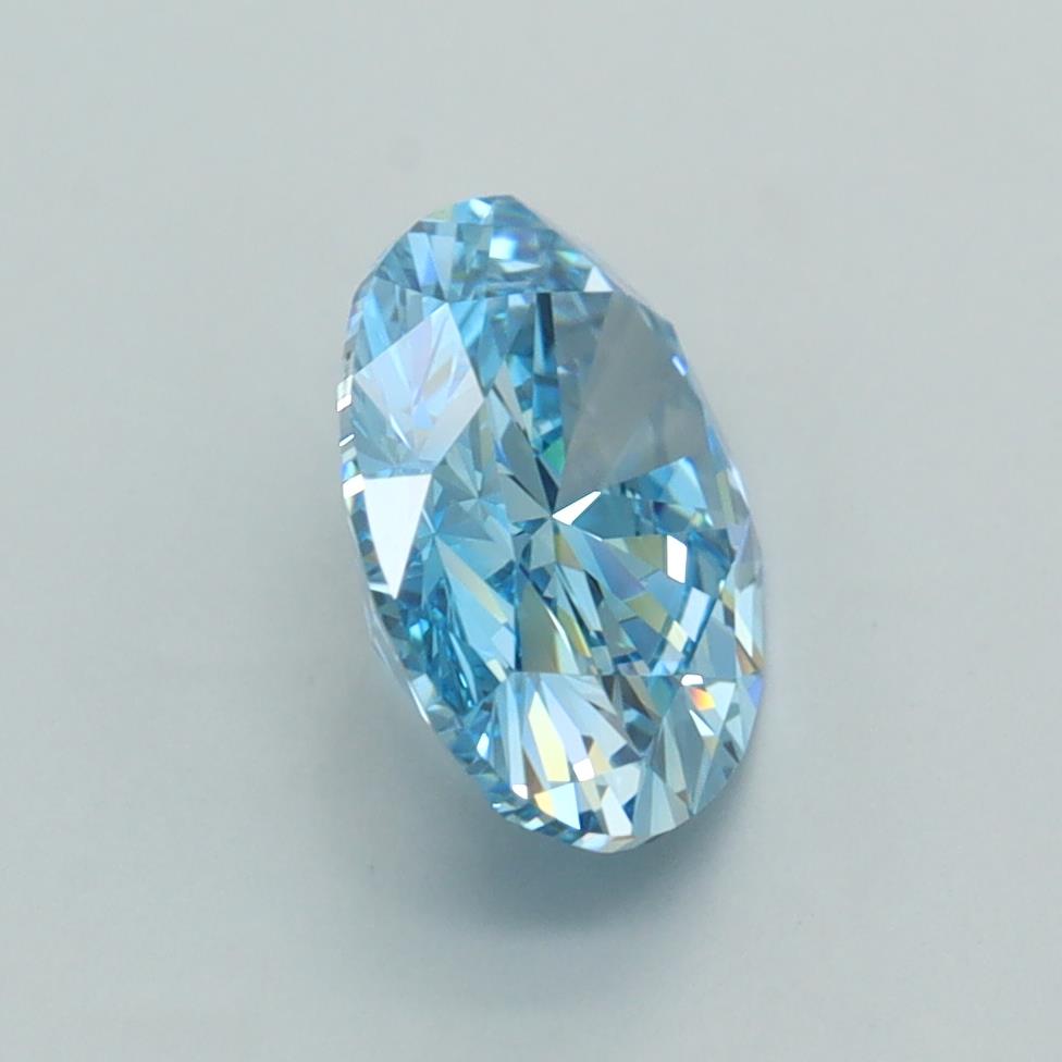 2.02 Carat Oval Lab Diamond :: Greenstar spin frame 02