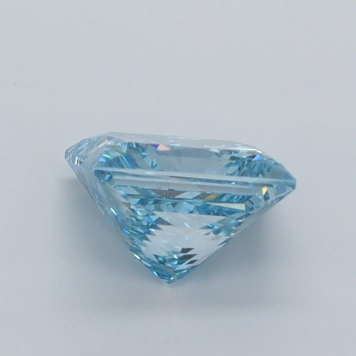 1.04 Carat Princess Lab Diamond :: Greenstar spin frame 02