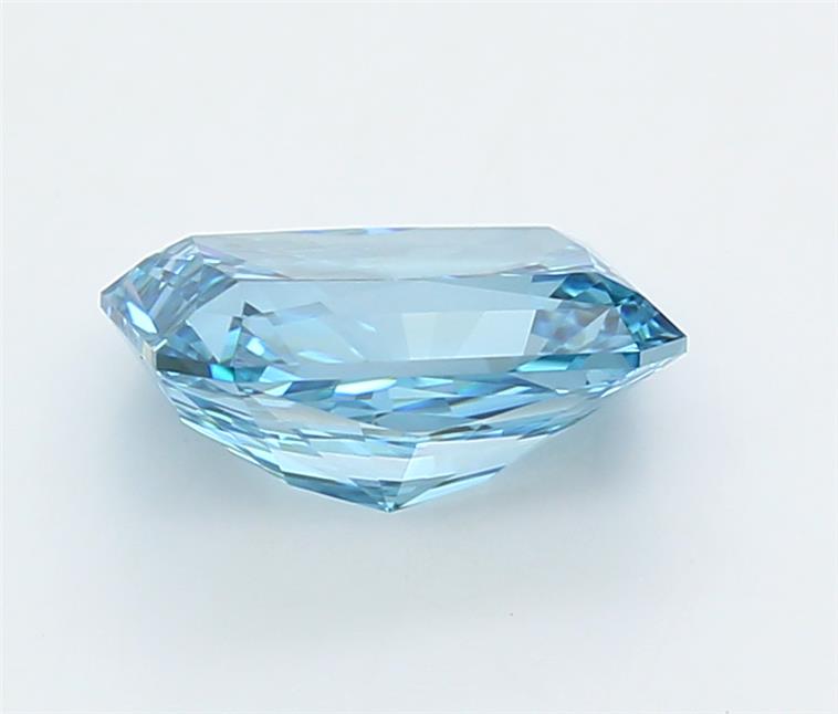2.58 Carat Radiant Lab Diamond :: Greenstar spin frame 02