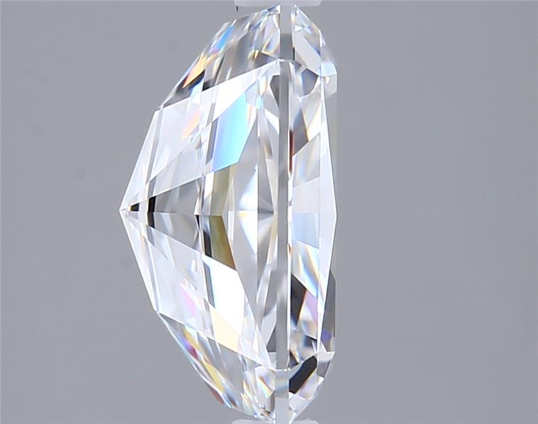 2.56 Carat Radiant Lab Diamond :: Greenstar spin frame 02