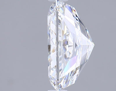 2.09 Carat Radiant Lab Diamond :: Greenstar spin frame 02