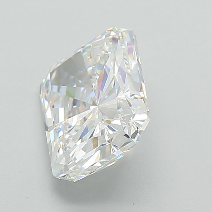 3.16 Carat Radiant Lab Diamond :: Greenstar spin frame 02