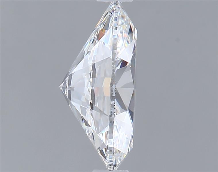 1.30 Carat Oval Lab Diamond :: Greenstar spin frame 02
