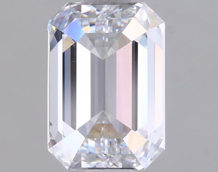 1.05 Carat Emerald Lab Diamond :: Greenstar spin frame 02