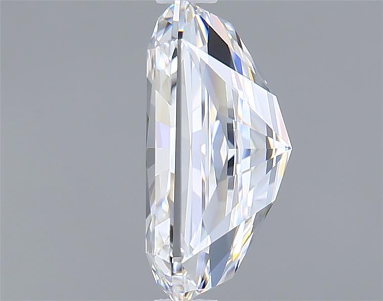 1.94 Carat Radiant Lab Diamond :: Greenstar spin frame 02