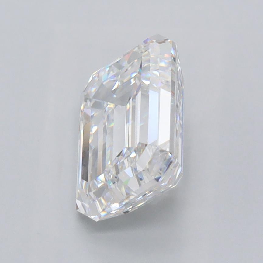 2.00 Carat Emerald Lab Diamond :: Greenstar spin frame 02