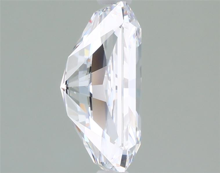 1.90 Carat Radiant Lab Diamond :: Greenstar spin frame 02