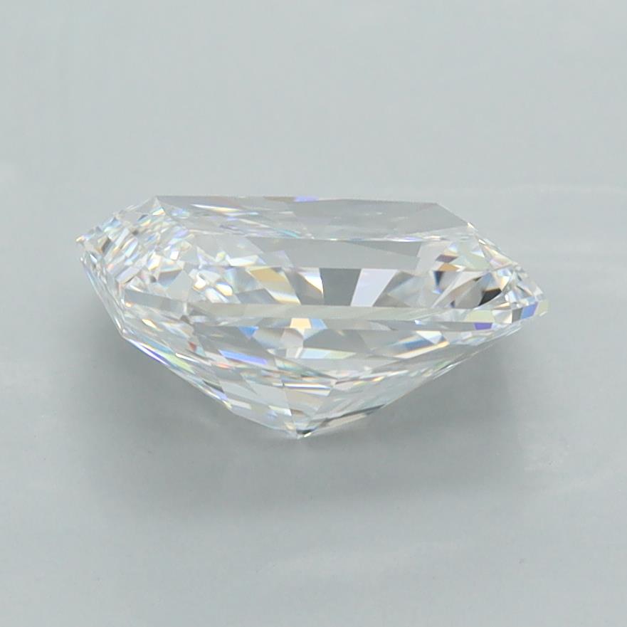 2.05 Carat Radiant Lab Diamond :: Greenstar spin frame 02