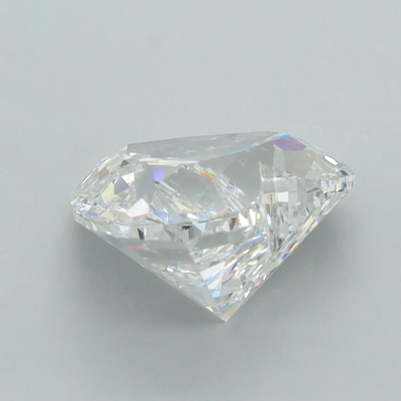 2.02 Carat Heart Lab Diamond :: Greenstar spin frame 02