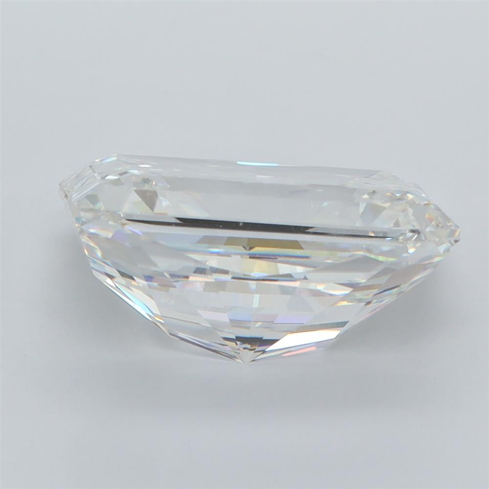 5.01 Carat Radiant Lab Diamond :: Greenstar spin frame 02