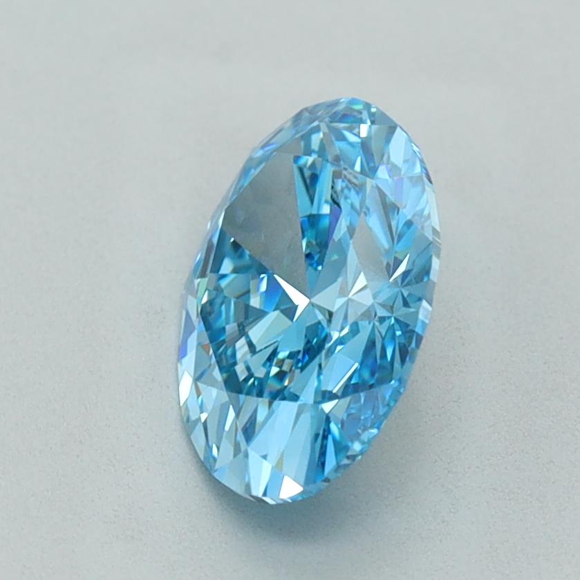 1.56 Carat Oval Lab Diamond :: Greenstar spin frame 02