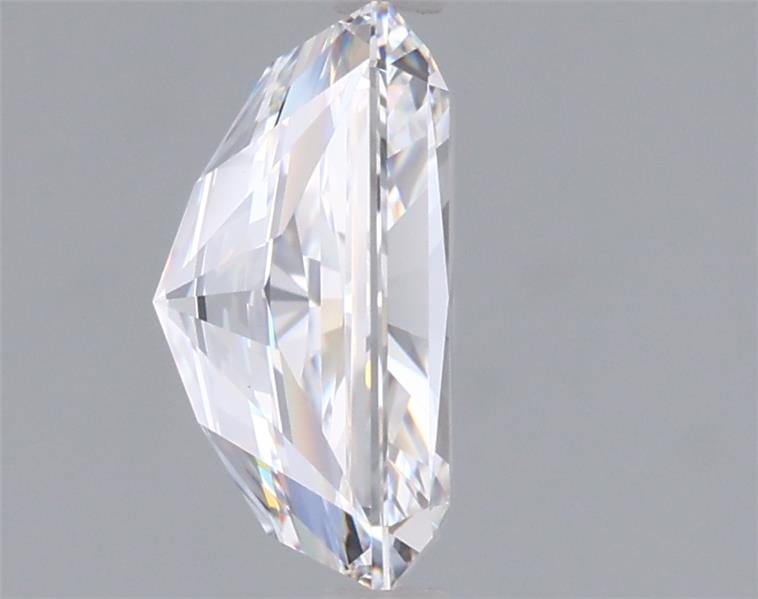 1.99 Carat Radiant Lab Diamond :: Greenstar spin frame 02
