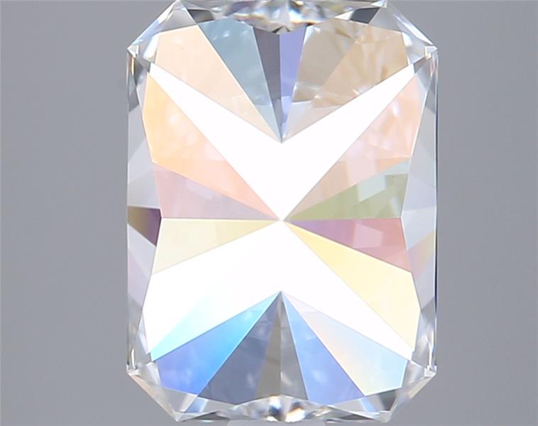 2.03 Carat Radiant Lab Diamond :: Greenstar spin frame 02