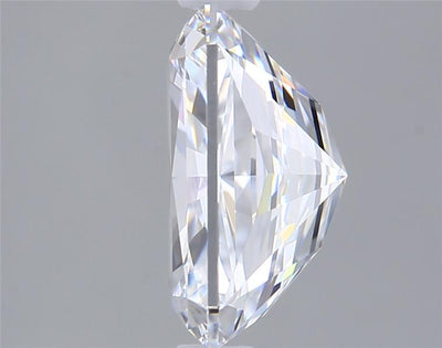 2.13 Carat Radiant Lab Diamond :: Greenstar spin frame 02