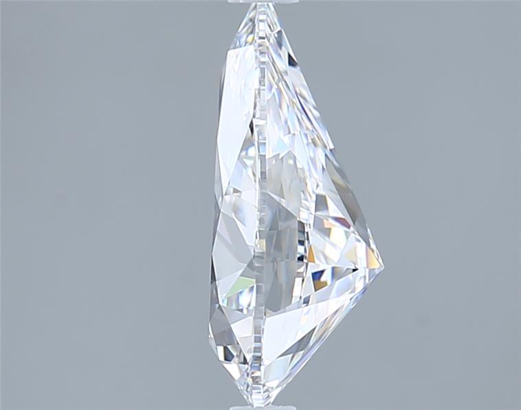 2.70 Carat Pear Lab Diamond :: Greenstar spin frame 02