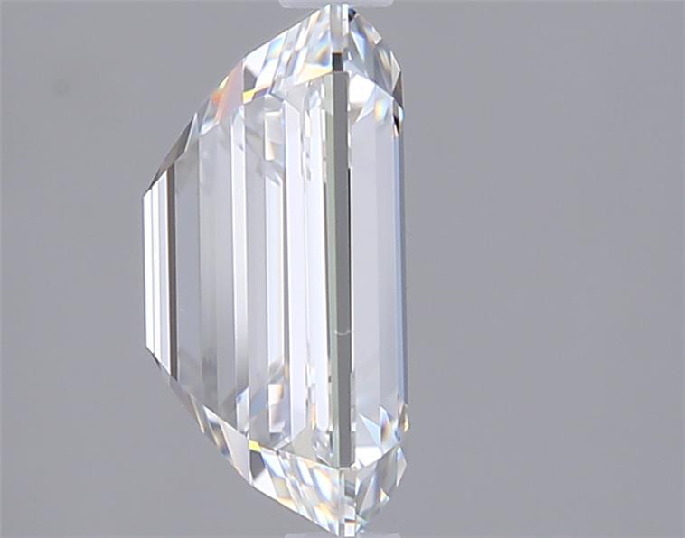 2.94 Carat Emerald Lab Diamond :: Greenstar spin frame 02