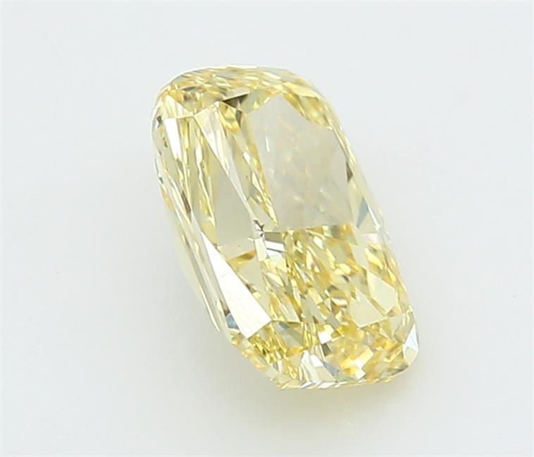 2.04 Carat Cushion Lab Diamond :: Greenstar spin frame 02