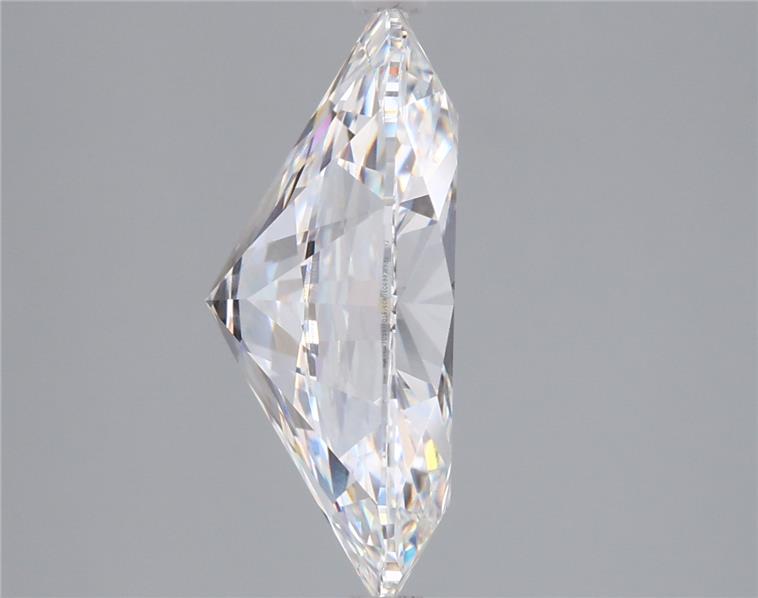 5.01 Carat Oval Lab Diamond :: Greenstar spin frame 02