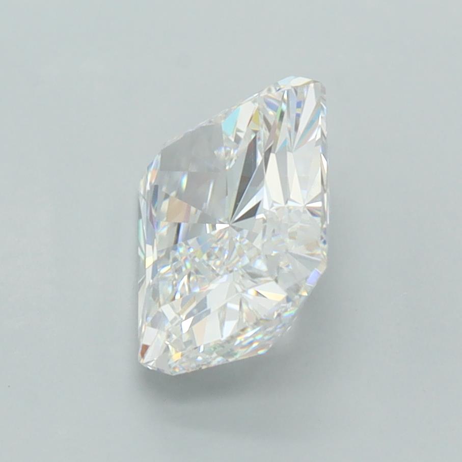 2.13 Carat Radiant Lab Diamond :: Greenstar spin frame 02