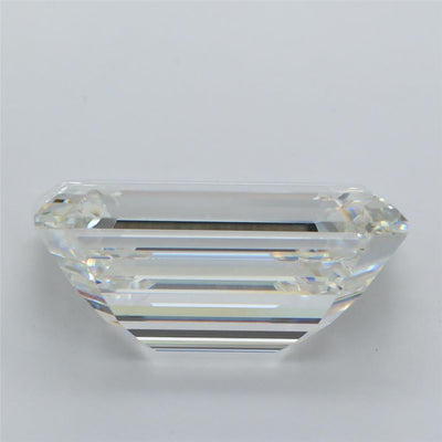 7.99 Carat Emerald Lab Diamond :: Greenstar spin frame 02