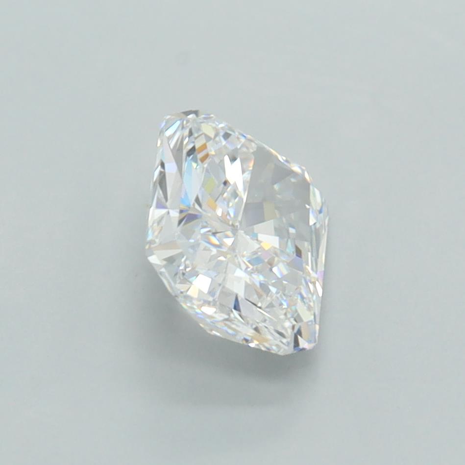 1.35 Carat Radiant Lab Diamond :: Greenstar spin frame 02