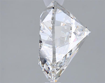 5.05 Carat Heart Lab Diamond :: Greenstar spin frame 02