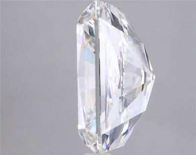5.03 Carat Radiant Lab Diamond :: Greenstar spin frame 02
