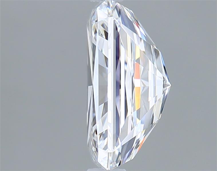 2.03 Carat Radiant Lab Diamond :: Greenstar spin frame 02