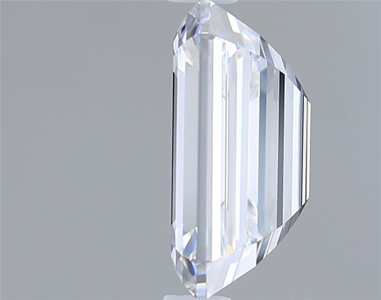 1.50 Carat Emerald Lab Diamond :: Greenstar spin frame 02
