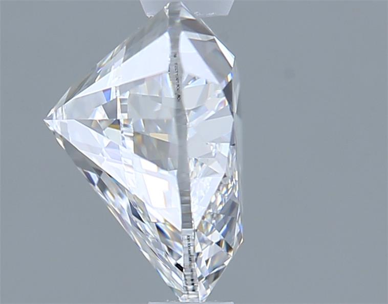 1.54 Carat Heart Lab Diamond :: Greenstar spin frame 02