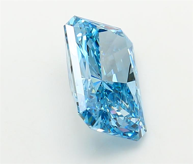 2.05 Carat Radiant Lab Diamond :: Greenstar spin frame 02